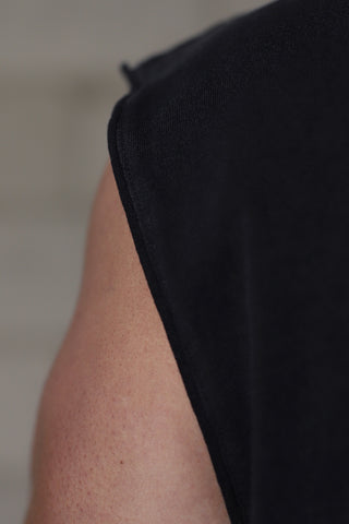 Sleeveless Box Cut Tank Top - Black